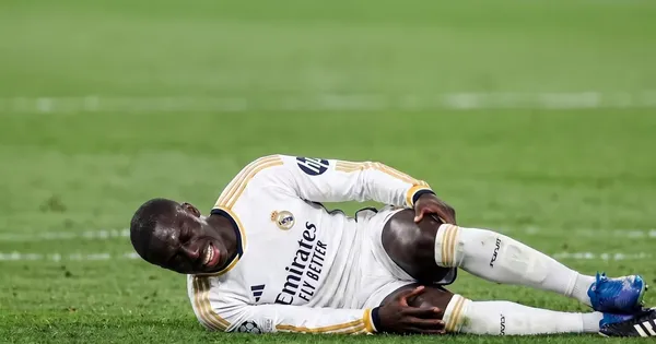Mendy lesionado.