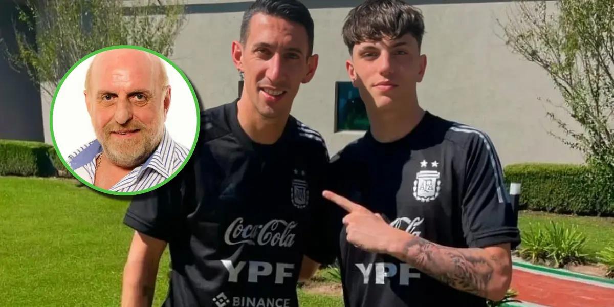 Ángel Di María y Alejandro Garnacho posan para la foto.