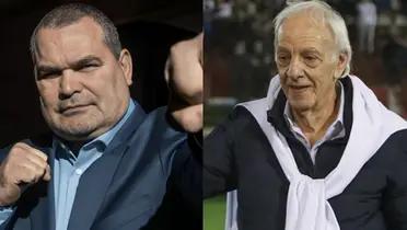 Chilavert de traje y simulando estar en guardia. A su lado, Menotti sonriendo.