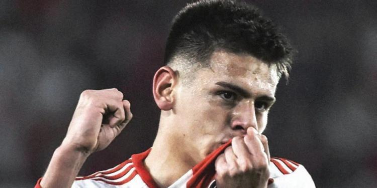 La decisión de River con el futuro del Diablito Echeverri antes de que se sume al Manchester City