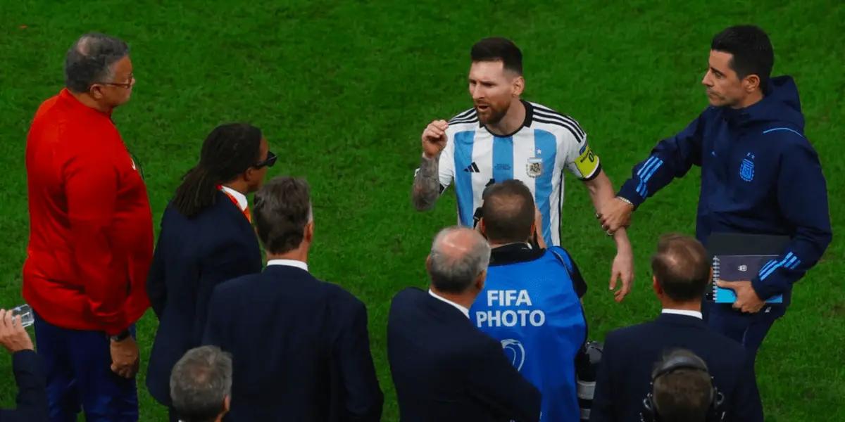 El capitán de la selección argentina tuvo un fuerte cruce con el entrenador del cuadro europeo