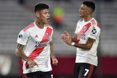 El delantero del Millonario salió a bancar al colombiano, que atraviesa una racha de bajos rendimientos en el equipo. 