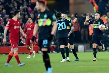 El Inter derrotó a Liverpool en Inglaterra por 1 a 0, pero el 0-2 de la ida en Milan le dio la clasificación al conjunto inglés a los cuartos de final de la Champions League. 