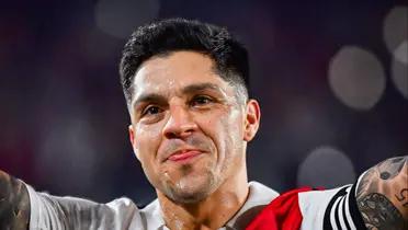 Enzo Pérez vistiendo los colores de River