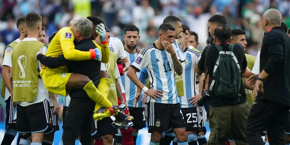 Estuvo cerca de salir de su club y ahora recibirá una sanción deportiva por irrespetar las decisiones de su DT