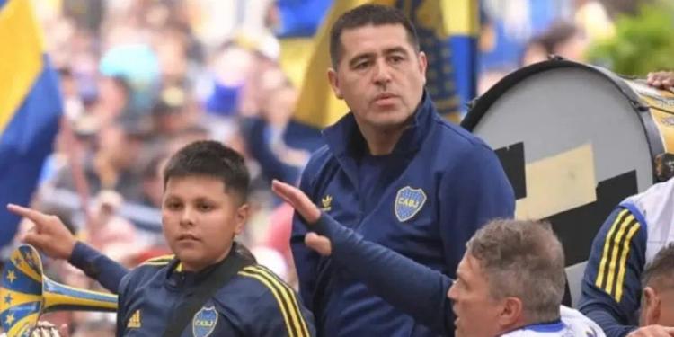 Toda de Riquelme, el refuerzo de Boca que está dando lástima frente a Racing