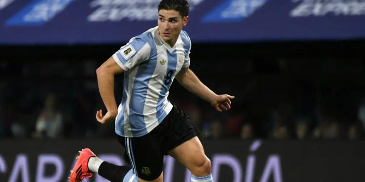 El jugador de Uruguay que advirtió a Julián Álvarez antes del cruce de eliminatorias