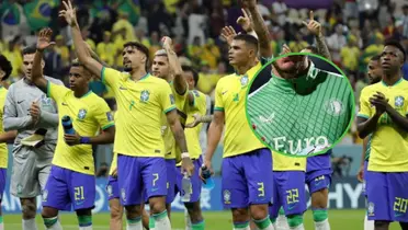 La selección de Brasil celebrando una victoria.