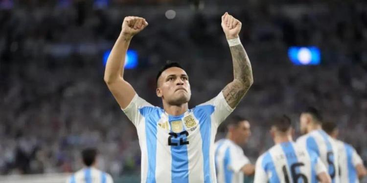 (VIDEO) Es el gran momento de Lautaro Martínez, pero para Scaloni no es un titular seguro