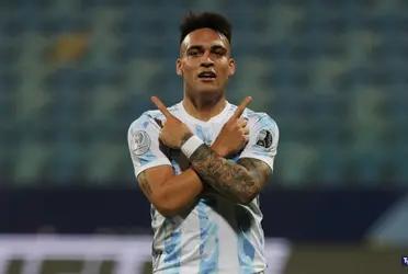 Lautaro Martínez se encontraba en plena pretemporada con el Inter de Milán preparándose para lo que será una nueva temporada, cuando sufrió una molestia en el psoas que lo marginó para la última parte de los entrenamientos previo al inicio del campeonato, en la Selección temen a que no llegue a la triple fecha de las eliminatorias ¿Qué piensa Lionel Scaloni sobre esto? Enterate de todas las novedades acá.