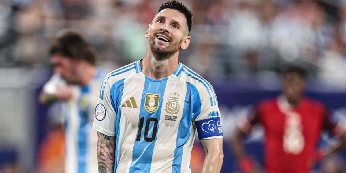 Lionel Messi frente a Canadá