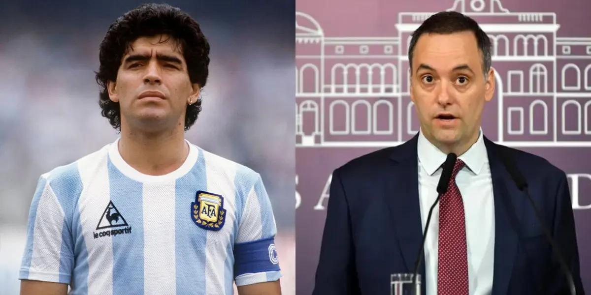 Maradona y Manuel Adorni.