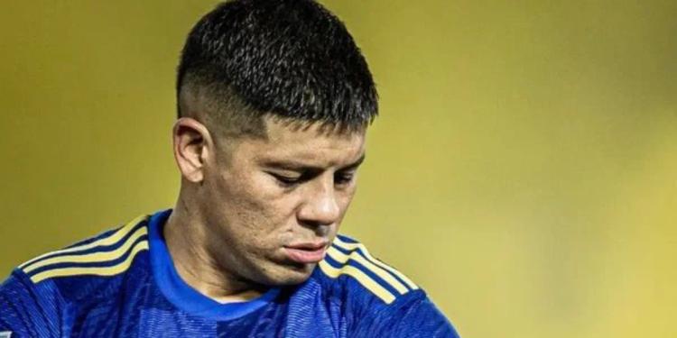 Marcos Rojo está roto y el central de jerarquía que llegaría gratis a Boca 