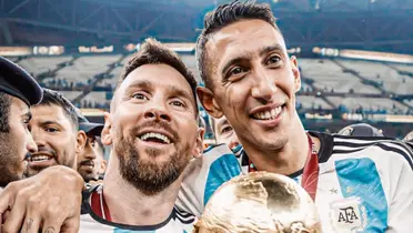 Messi y Di María con la Copa del Mundo