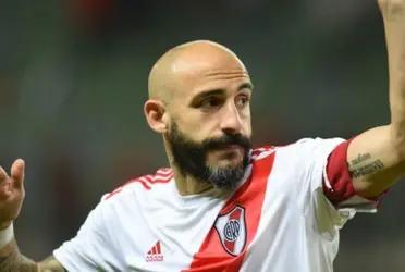 Mirá quién sería el reemplazante de Javier Pinola debido a sus muy bajos rendimientos en el último tiempo con River Plate.