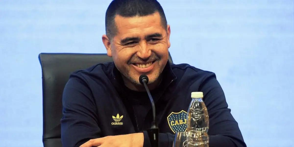 Riquelme en conferencia 