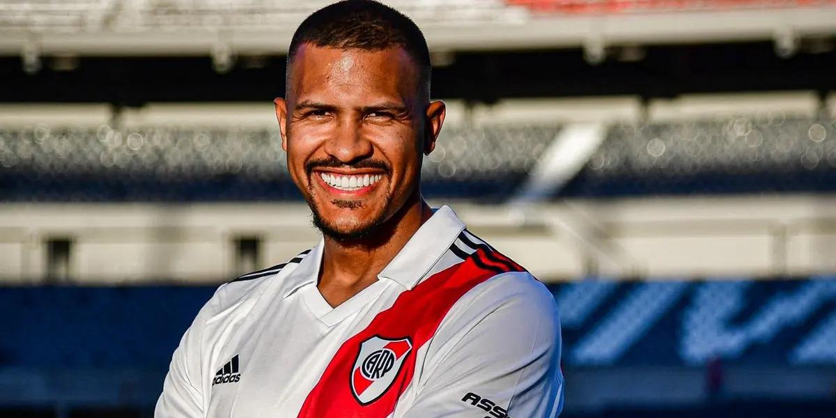 Salomón Rondón en River