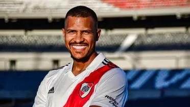 Salomón Rondón en River