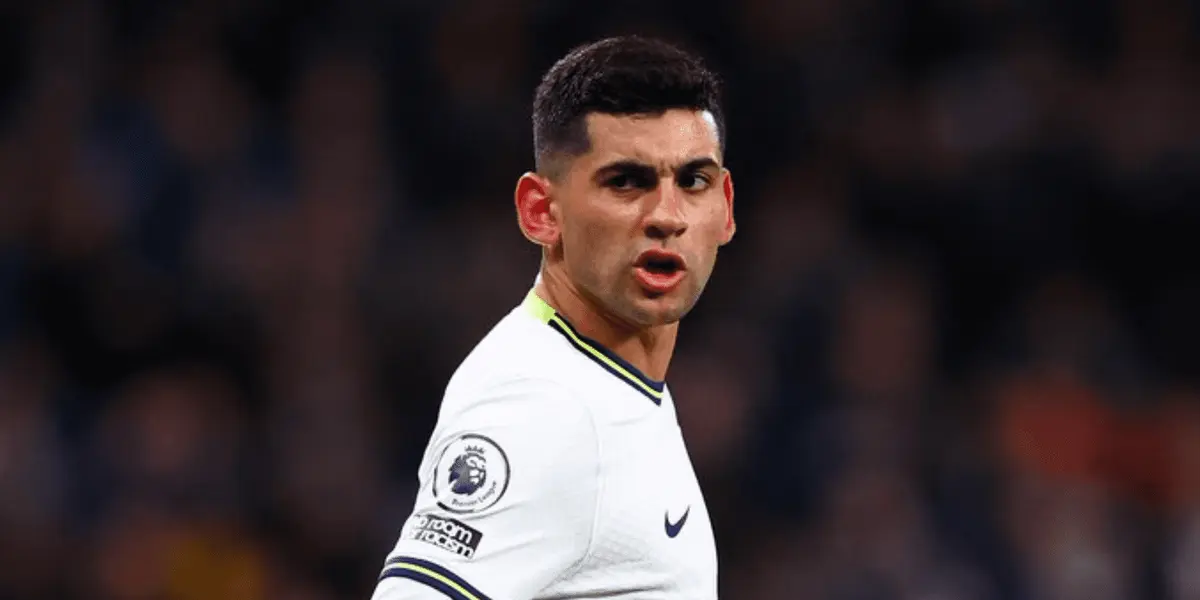 El campeón del mundo fue expulsado durante el partido ante el Manchester City y las críticas aparecieron de inmediato