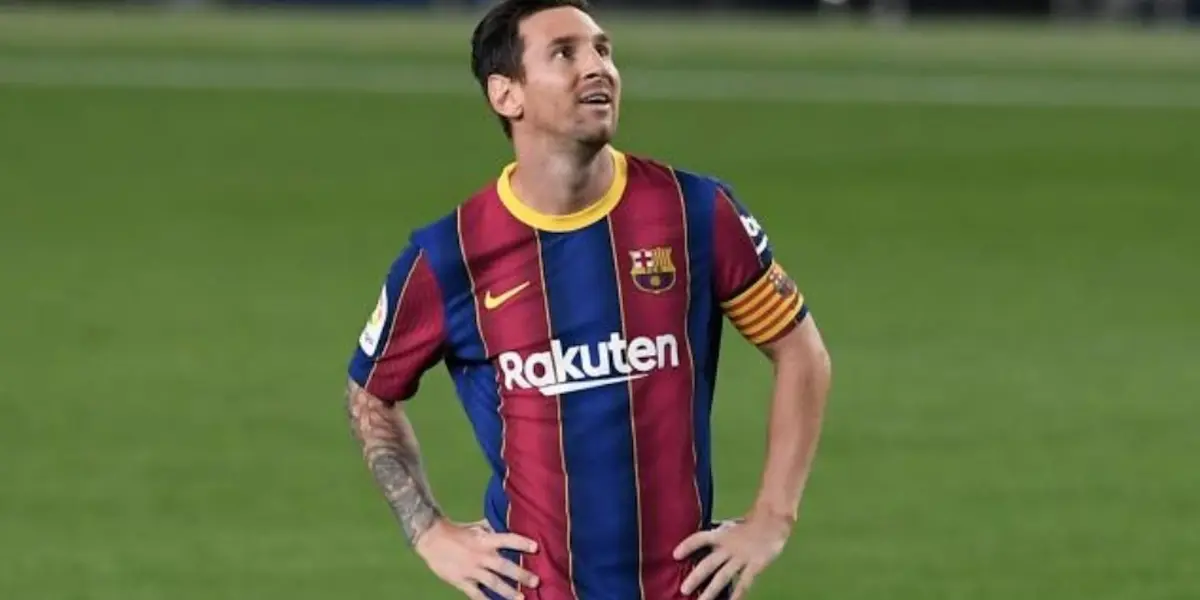 Antes de que la rompiera toda en el último partido del Barcelona ante al Betis por la Liga de España viniendo desde el banco, Lionel Messi parecía no estar del todo bien. Este es el responsable.
 