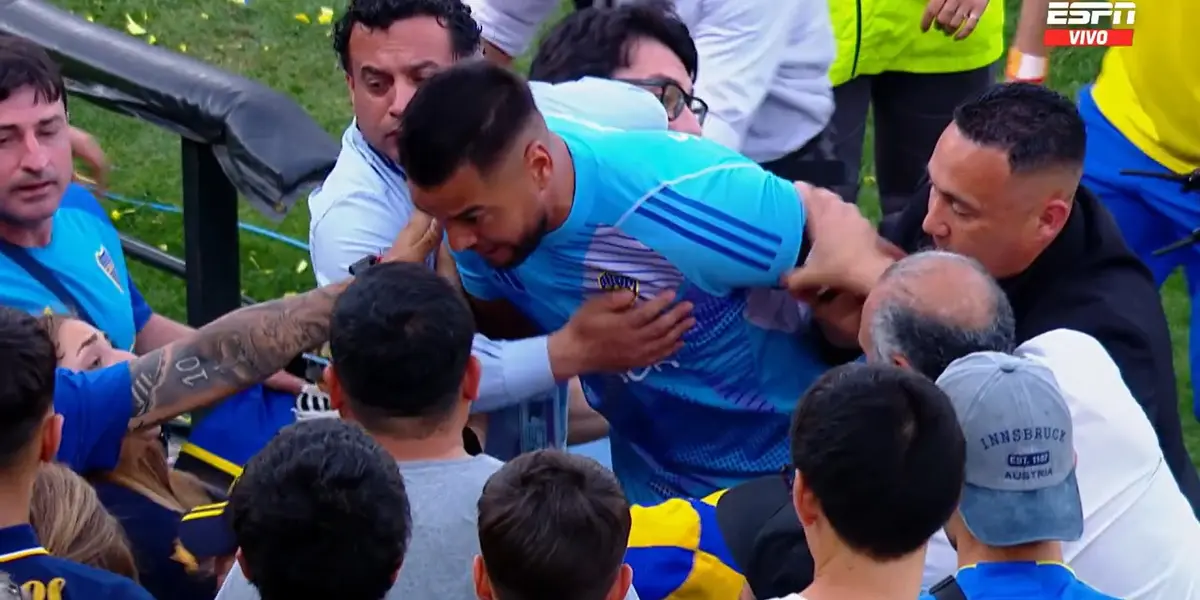 (VIDEO) Escándalo tras la derrota de Boca con River, Chiquito Romero encaró a los hinchas que insultaron a los jugadores