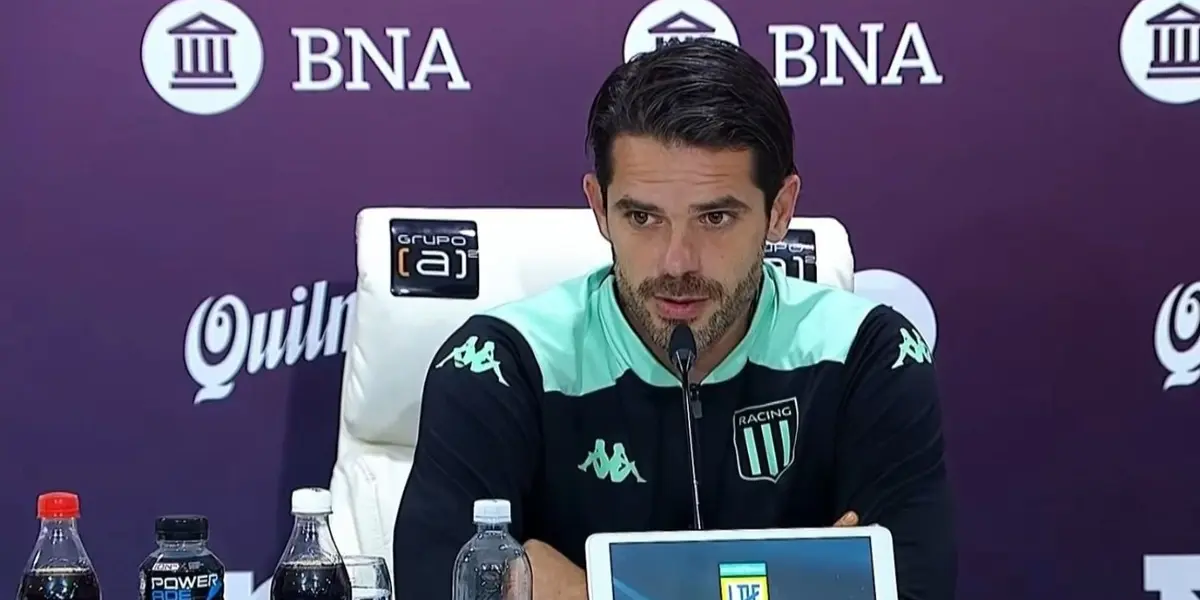 El entrenador habló en conferencia y declaró sobre su porvenir en el club.