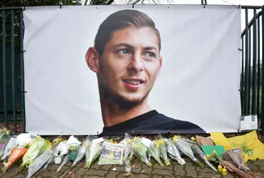 El futbolista argentino perdió la vida en 2019 mientras intentaba cruzar en avión el Canal de la mancha. 