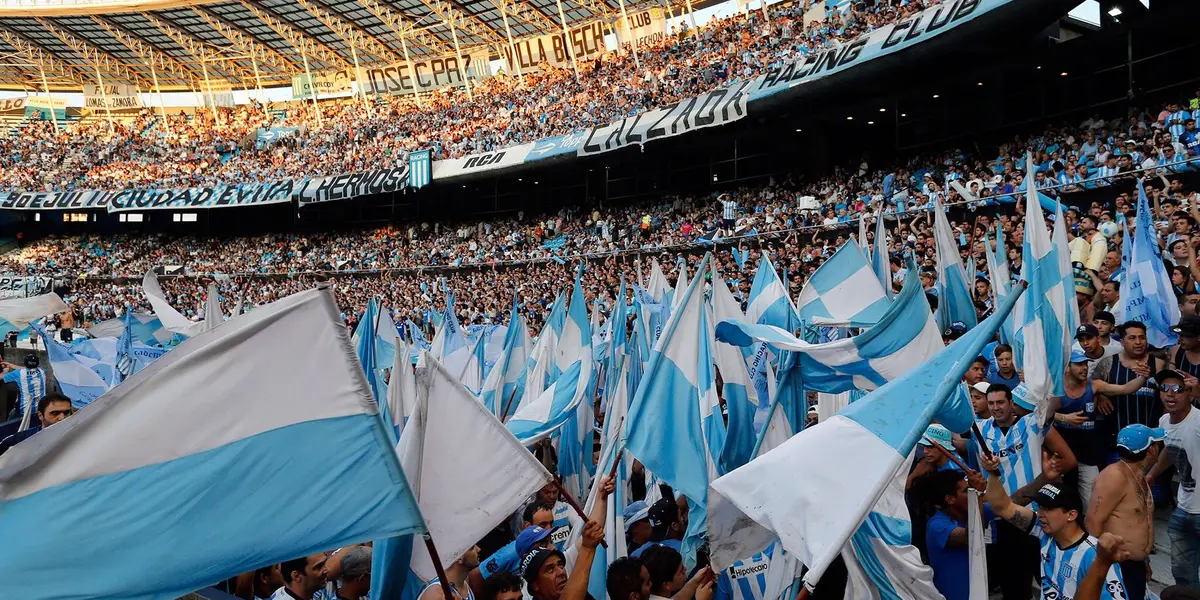 En estos días trascendió una noticia en redes sociales de una propuesta de los hinchas de La Academia para el recibimiento frente a Atlético Nacional.