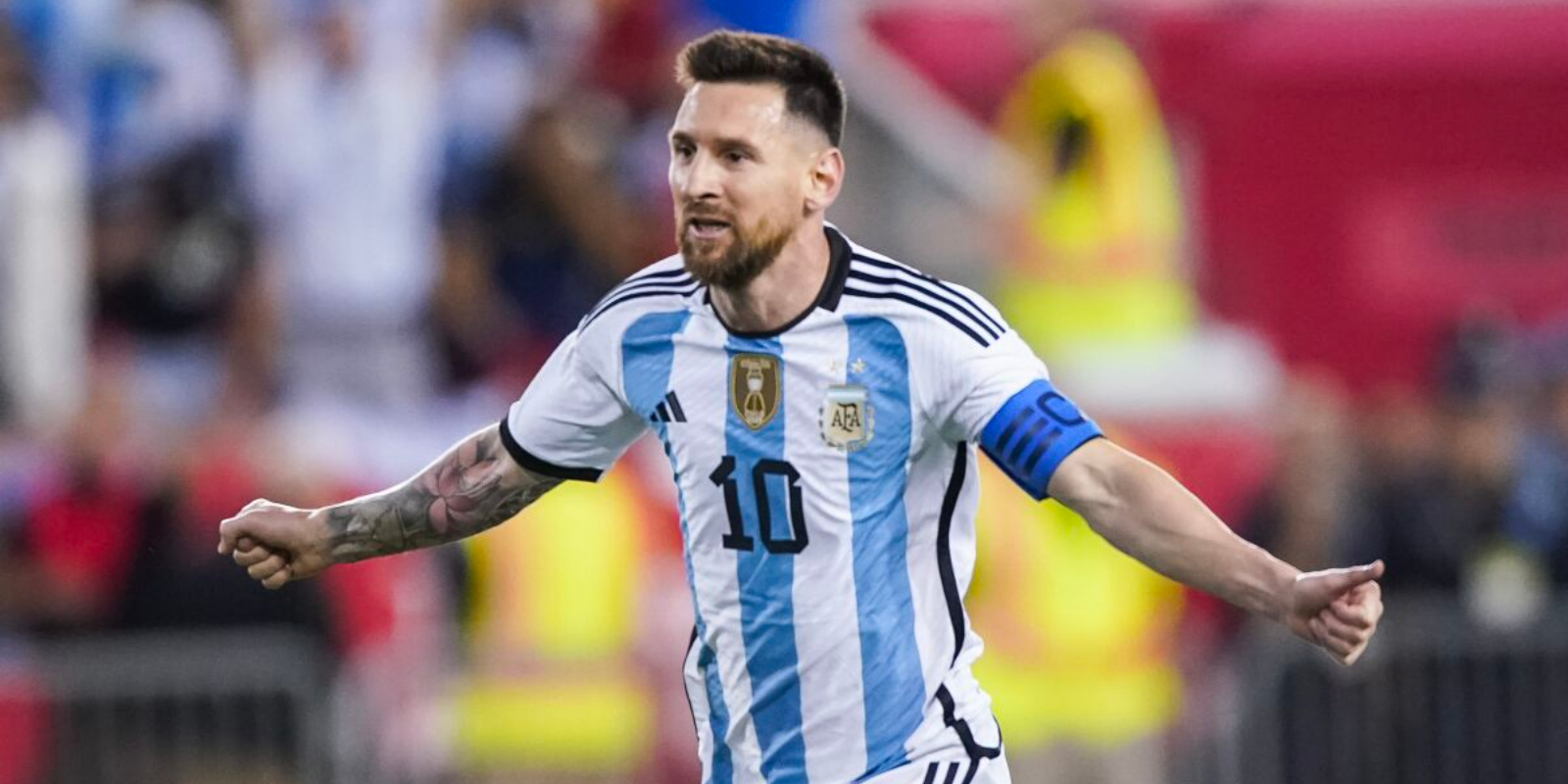 La increíble reacción de Leo Messi al ver la nueva camiseta de la Selección  Argentina