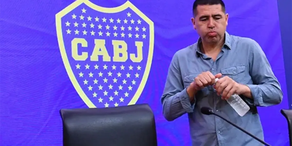 Vestuario roto, el nuevo escándalo en Boca que involucra a Juan Román Riquelme