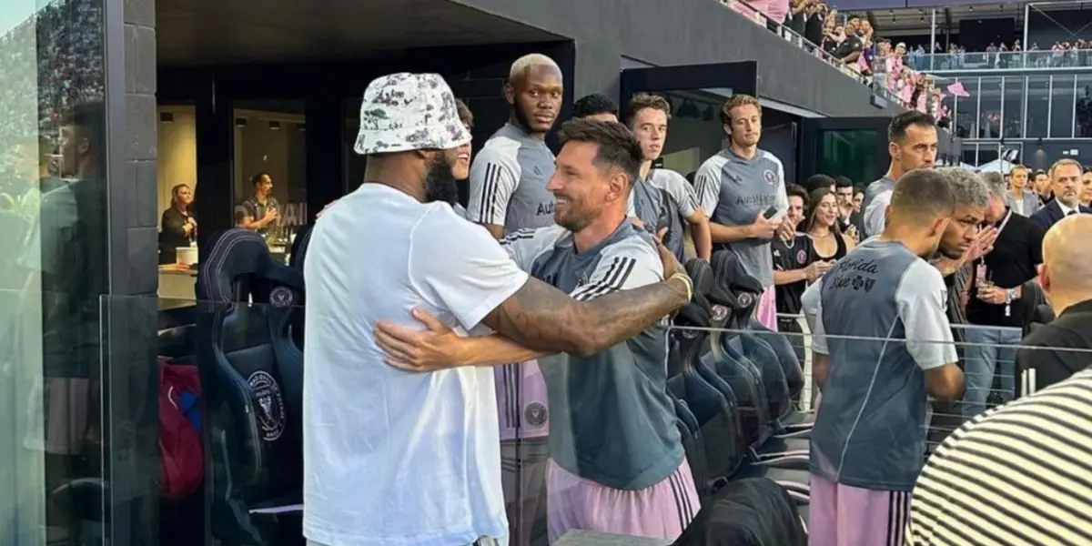 LeBron James se rindió a los pies de Messi