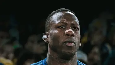 Luis Advíncula 