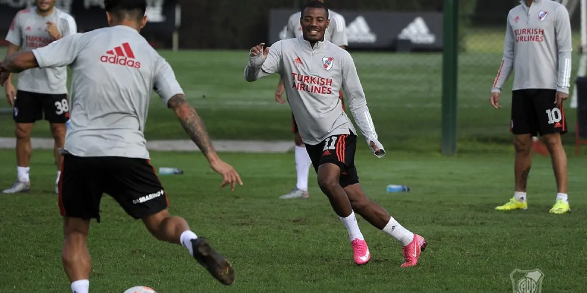 Marcelo Gallardo prepara el partido ante el conjunto colombiano por la tercera fecha del Grupo D.