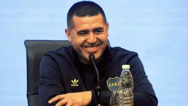 Riquelme en conferencia 